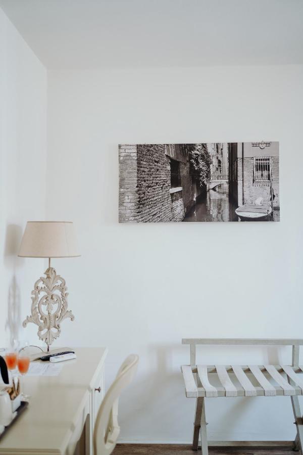 Palazzetto Barnaba Hotel Venetië Buitenkant foto